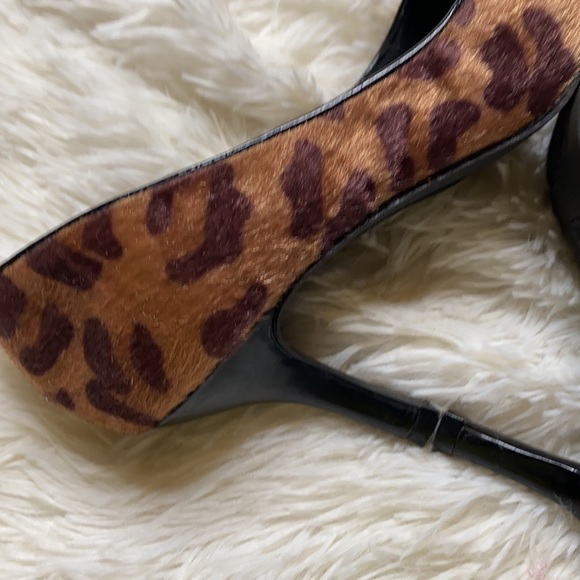 Predictions Comfort Plus Cheetah Fur Pointed Toe - Picture 10 of 13